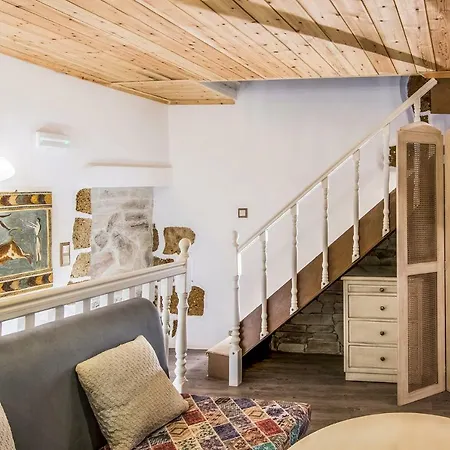 Elvie House *